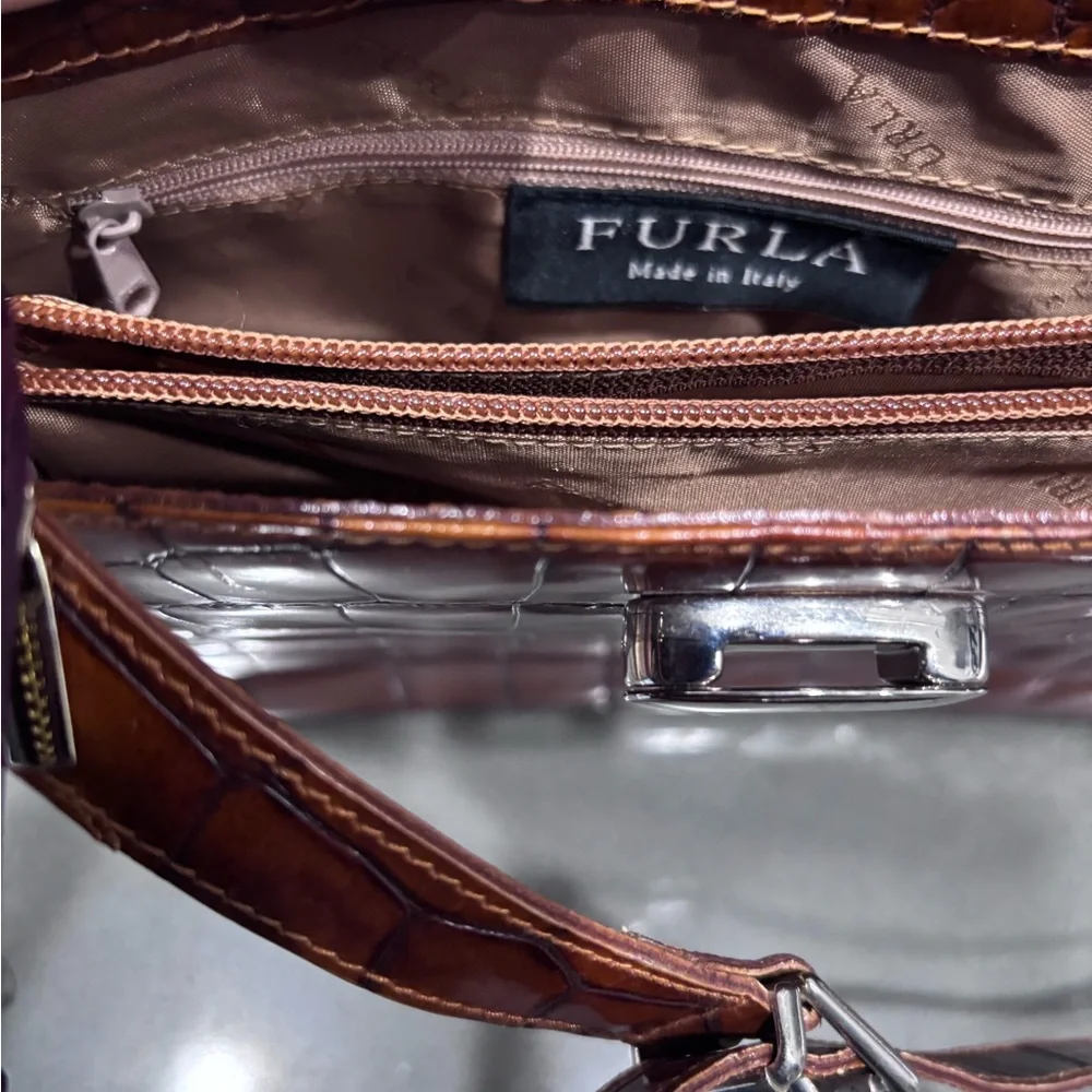 Furla Brown Leather women’s pocketbook made in Italy. 11” by 8” - Picture 5 of 6